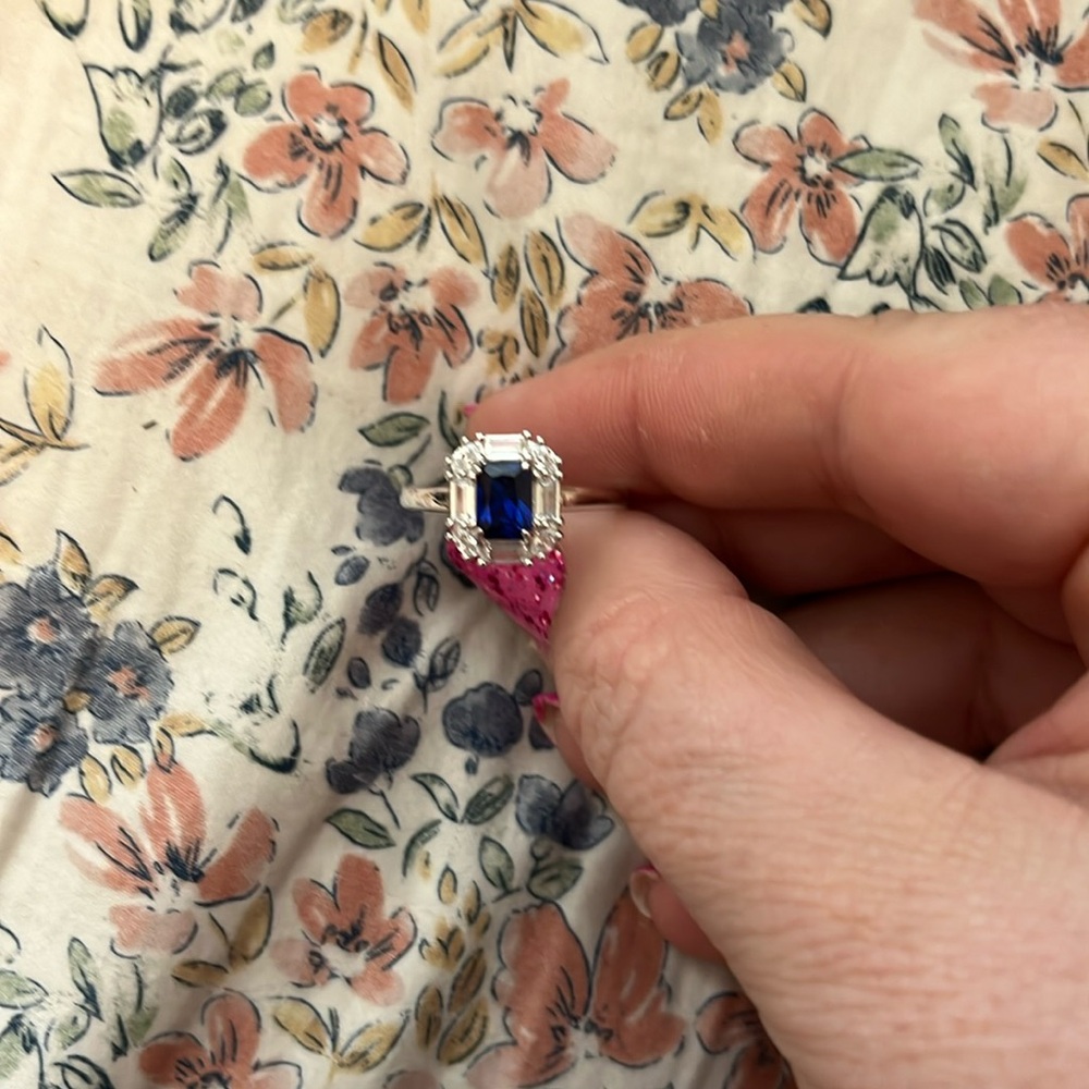 Bomb Party ring size 9